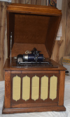 an image of Edison Amberola 50 - Oak