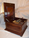 a fifth thumbnail of Reginaphone music box Style 113