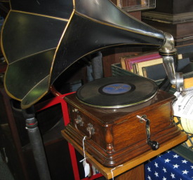 Columbia Graphophone Type BH