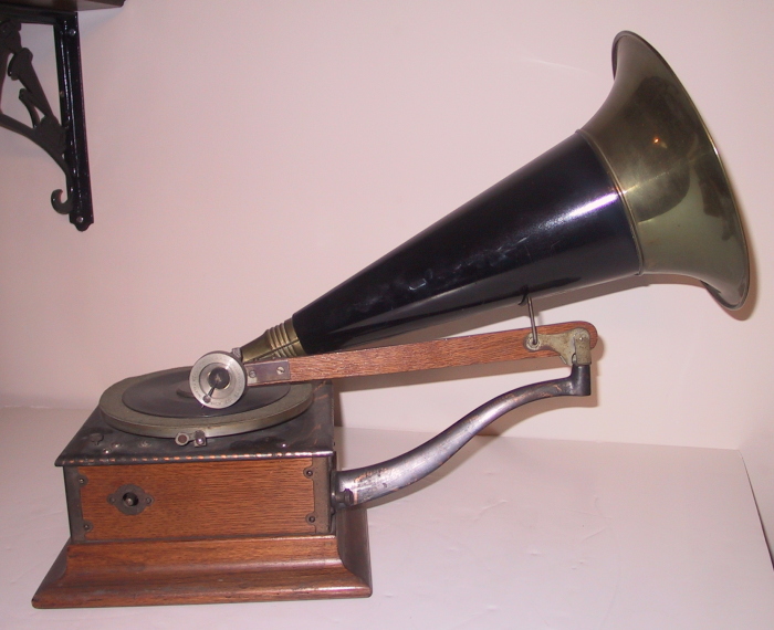 Victor R side view